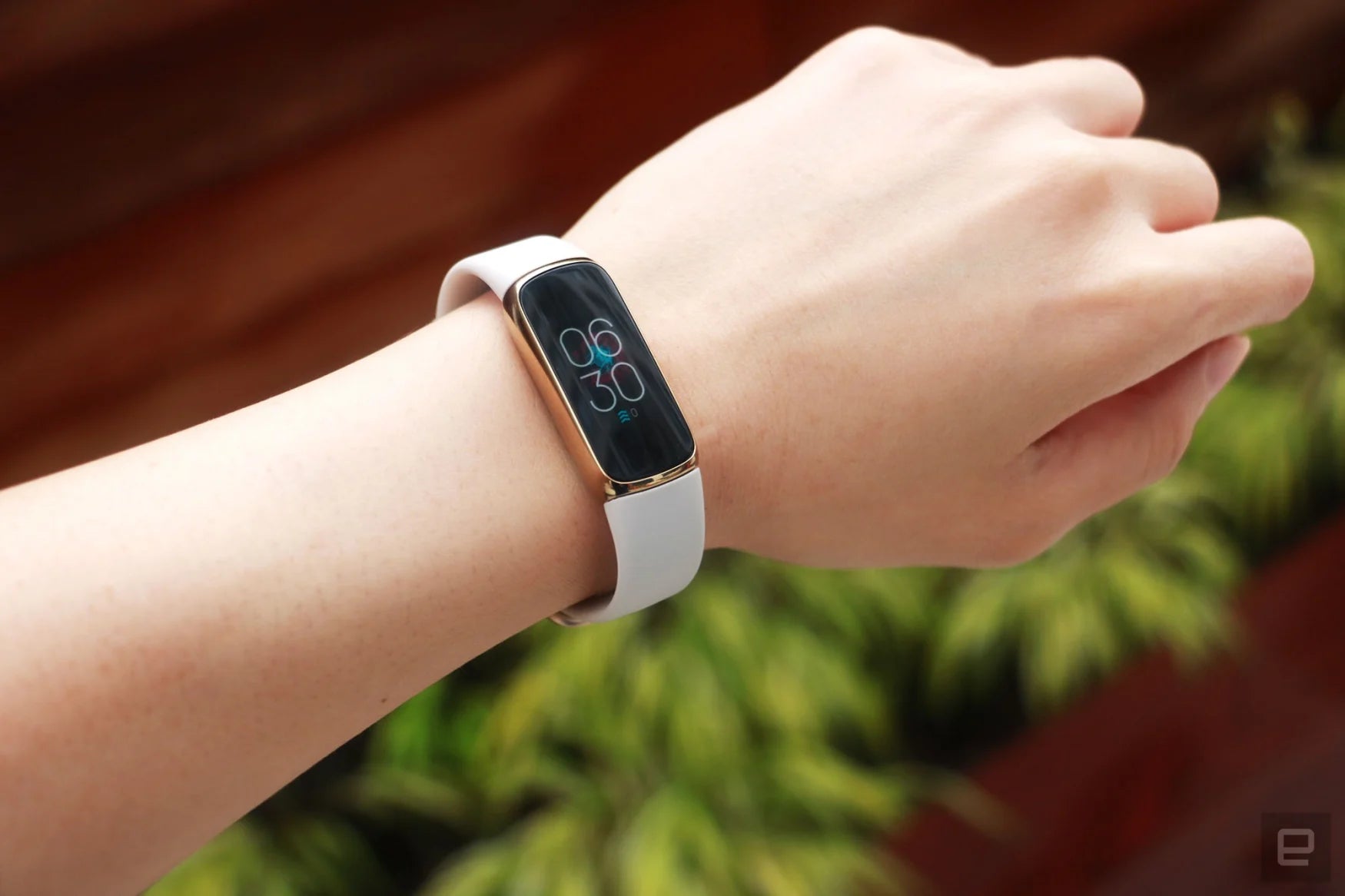 Elevate Your Style With Fitbit Luxe 
